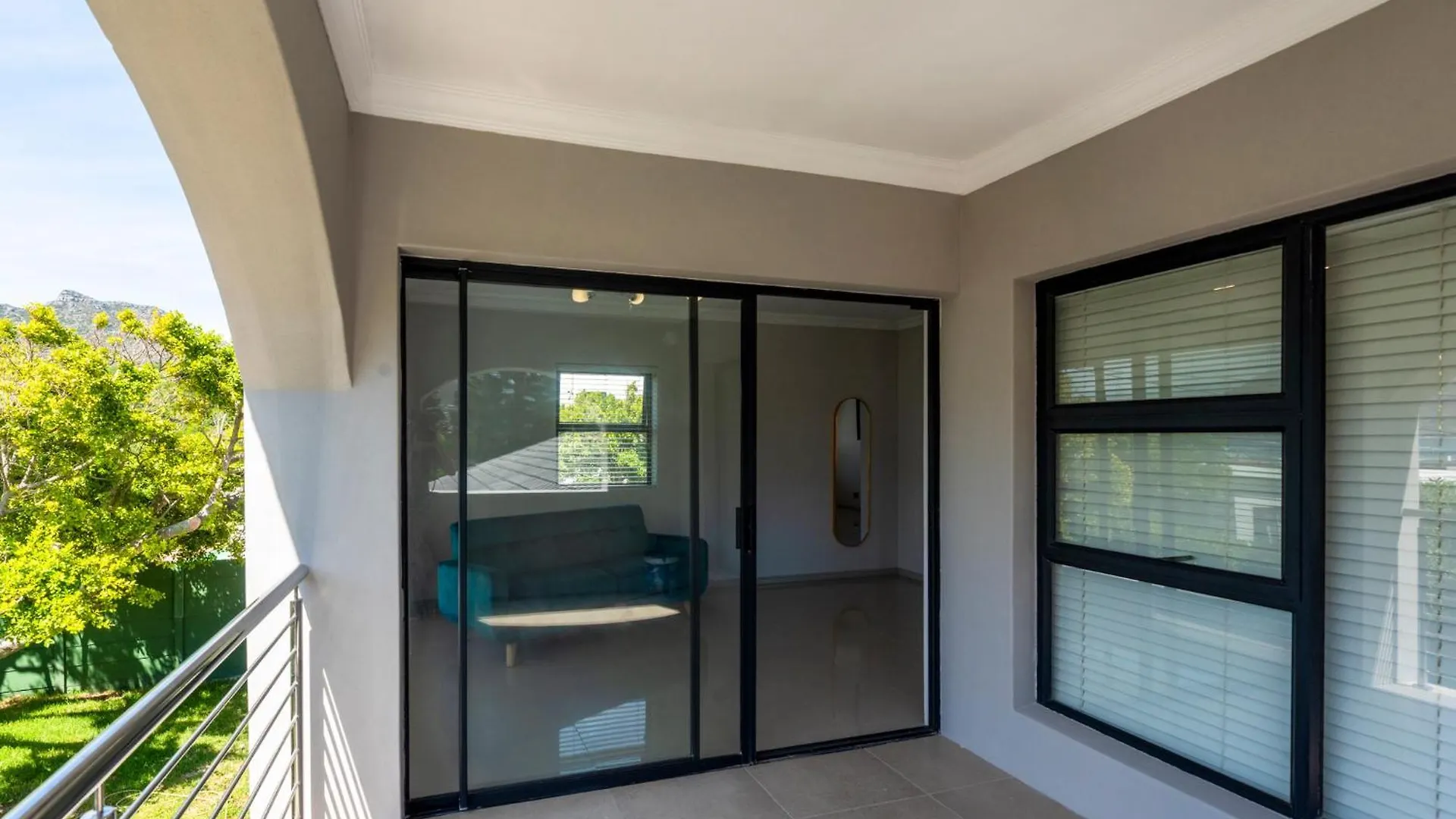 Villa Summer Classic Beach Estate, Cape Town, Hout Bay